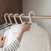 Space Saving Flat Plastic Clothes Hangers