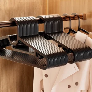 Non Slip Plastic Clothes Hangers 100PCS